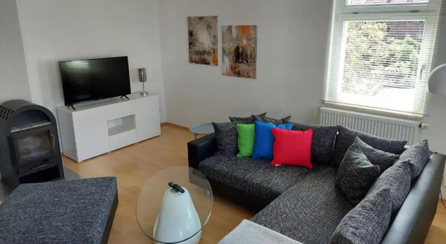 Апартаменты Neu! Ferienwohnung in Erfurt