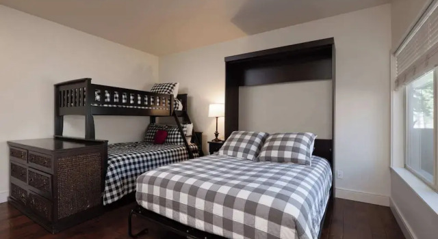 Perfect Basecamp for Mt. Bachelor With Hot Tub