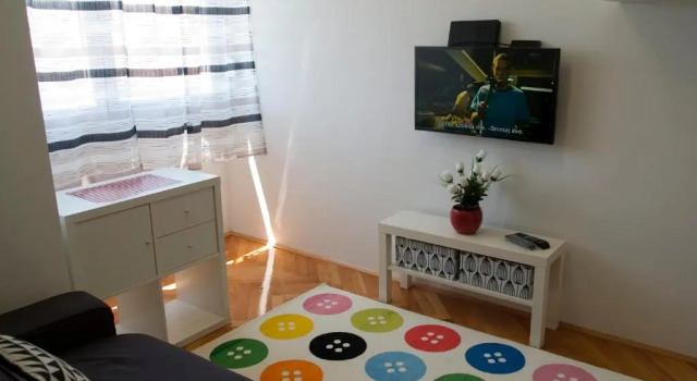 Apartments Zvone, Prenota Appartamento Splitska 