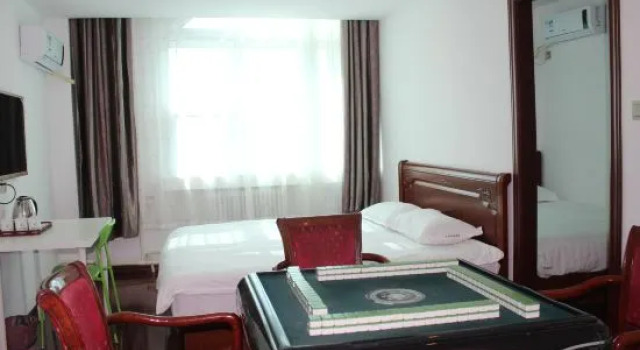 Люкс Yipinmiao Express Hotel (Dalian Medical University Tahewan Happy Coast)
