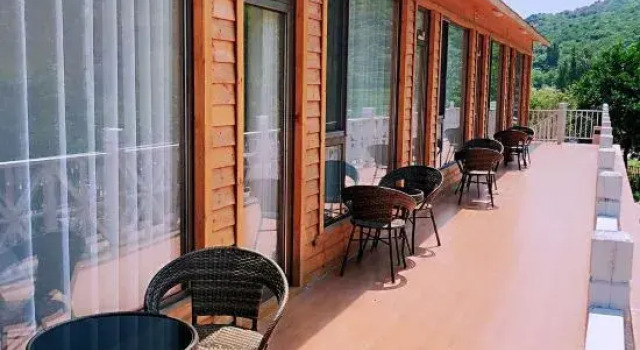 Beijing Jiangnanyi Homestay(Qinglianggu Scenic Area), Book Hotel Hoteller i Beijing Province med parkering, Parkering