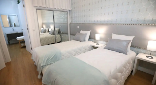 Номер Comfort Glass Boutique - Rooms & Suites