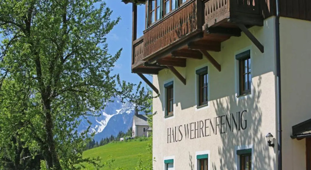 Appartementhaus Wehrenfennig, Book Hotel Gosau 