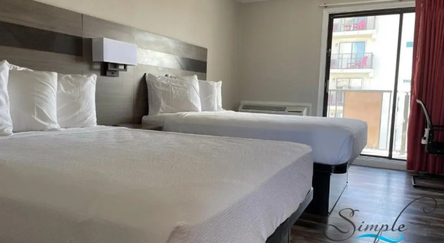 Двухместный номер Deluxe с балконом Simple Life Motel