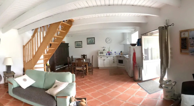 House With 2 Bedrooms in Plouezoc'h, With Enclosed Garden - 10 km From, Забронировать Отель Отели Finistère с парковкой, Парковка