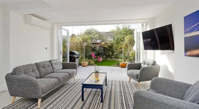 Spacious 4 Bed House, Battersea, Забронировать Дом для отпуска Коттеджи Баттерси, Коттедж