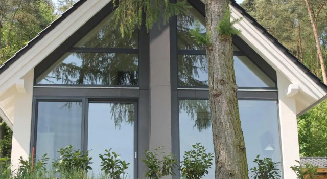 Ferienhaus Doescher, Забронировать Отель Краков-ам-Зе Мекленбургское поозёрье, рядом с Franzosenbadestelle