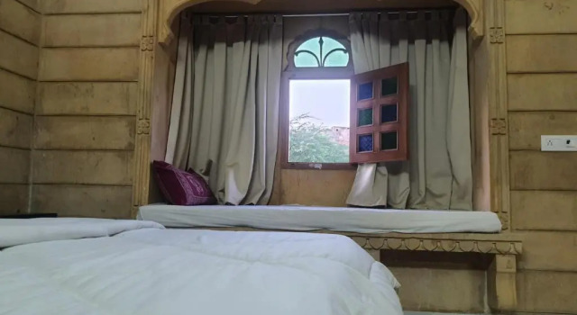Двухместный номер Standard Golden Marigold Hotel