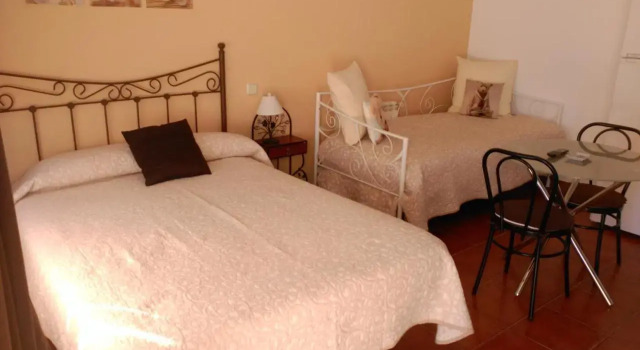Hostal Restaurante "El Cercao", Book Hotel Cheap Hotels in Castilla-La Mancha