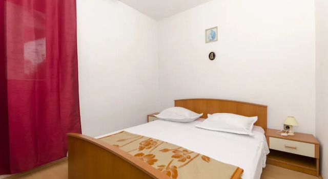 Apartments Biserka