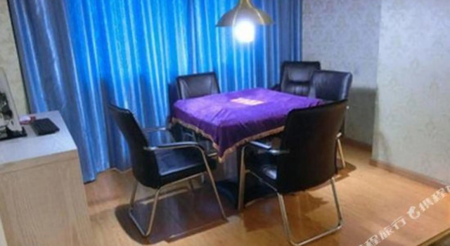 Yuyao wanxinzhutishangwu Hotel, Prenota Hotel Hotel a Ningbo con parcheggio, Parcheggio