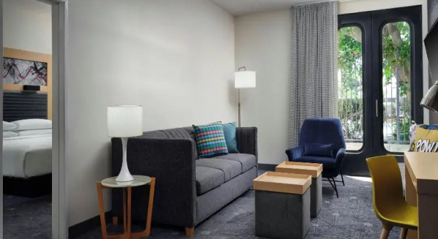 Двухместный люкс Aloft by Marriott El Segundo - Los Angeles Airport