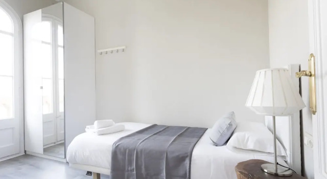 Семейный номер Standard Barcelona Fira Apartments