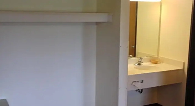 Номер Deluxe Americas Best Value Inn & Suites Spring Valley