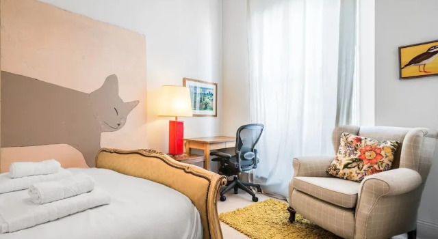 Bright 1BR Home Near Arsenal Stadium W/balcony