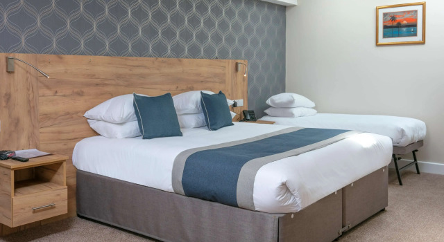 Четырёхместный номер Standard Best Western Northfields Ealing Hotel -Northfield station Elizabeth line