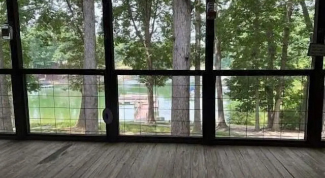 Коттедж с 4 комнатами Spacious Hidden Paradise At Lake Norman 4 Bedroom Home