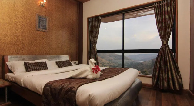 Полулюкс Mount View Executive