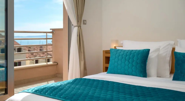 Sun Spalato Penthouse, Prenota Appartamento Hotel a Croatian Islands con parcheggio, Parcheggio
