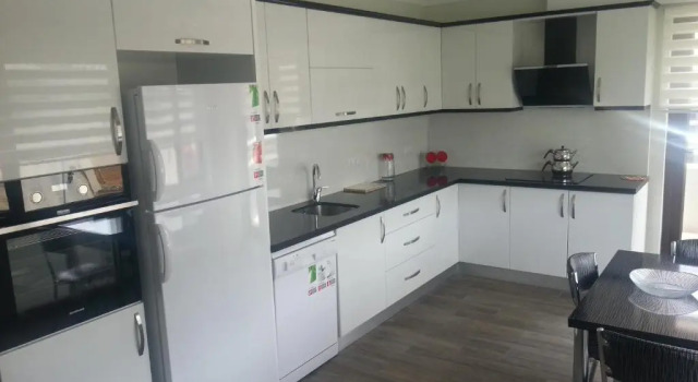 Апартаменты с 2 комнатами с видом на море Royal Inn Seza Residence