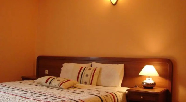 Одноместный номер Standard с красивым видом из окна Ora Hotel Pristina