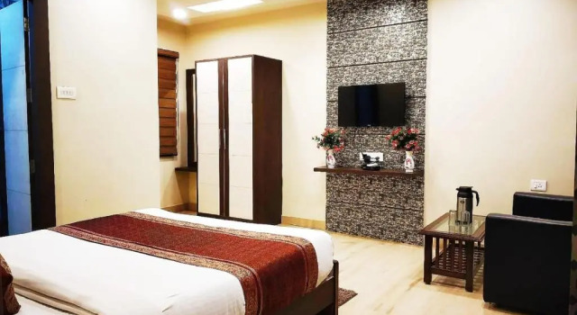 Двухместный номер Deluxe Hotel Aadesh Palace