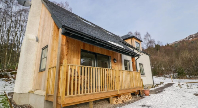 Коттедж Fois House