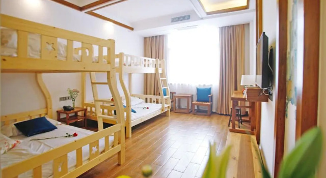 Семейный номер Standard Guihua Road 106th Hostel