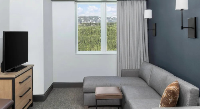 Люкс Residence Inn by Marriott Big Sky/The Wilson Hotel