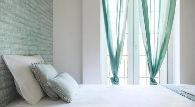 Полулюкс 4U Lisbon Airport Suites