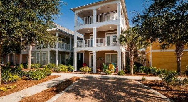 Beach Treat by Destin Getaways, Varaa Hotelli Hotellit Emerald Coast uima-altaalla, Uima-allas