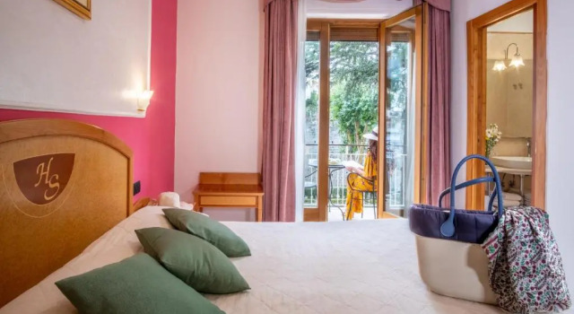 Двухместный номер Standard с балконом Hotel Savoia Sorrento