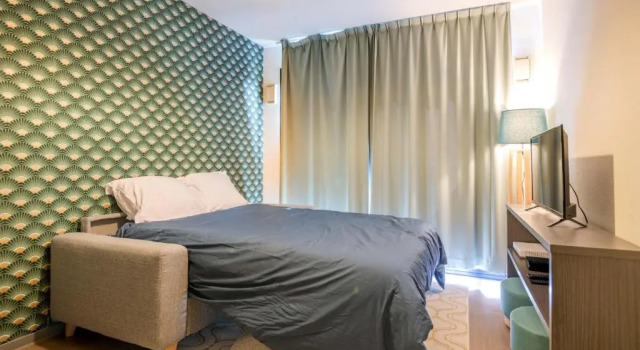 Superbe studio terrasse proche Bordeaux, Varaa Hotelli Hotellit ja majoitukset kohteessa Talence, Hotelli