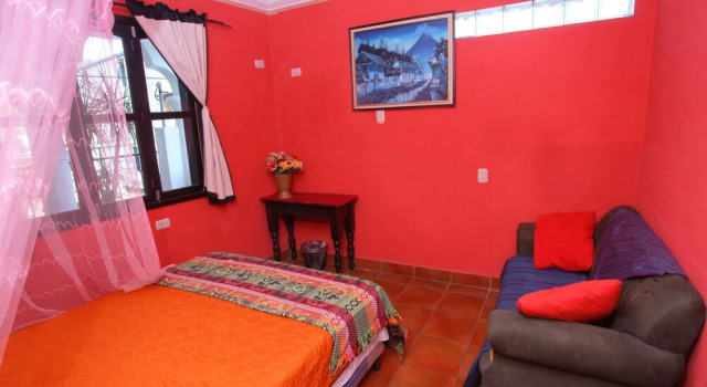 Casa Colonial PanaSurf, Prenota Hotel Hotel a Solola con parcheggio, Parcheggio