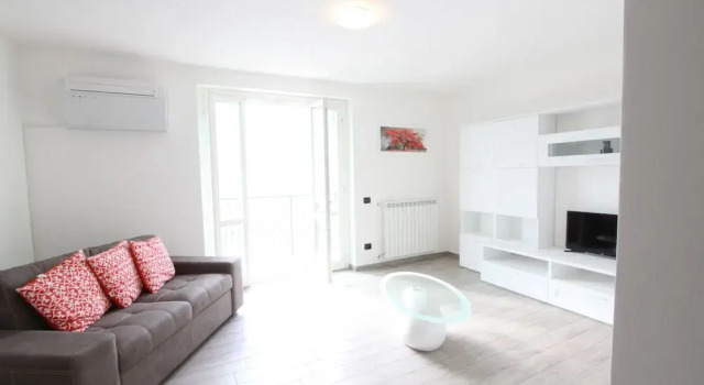 Luxury Apartment with Pool, Book Apartment Hotels in Como with a Pool, Swimming Pool