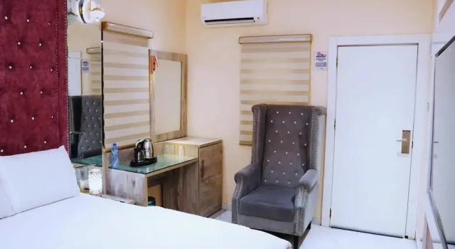 May Gold Hotel and Apartment