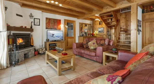 Chalet Mont Rose, Prenota Chalet Hotel a Canton Vallese con parcheggio, Parcheggio