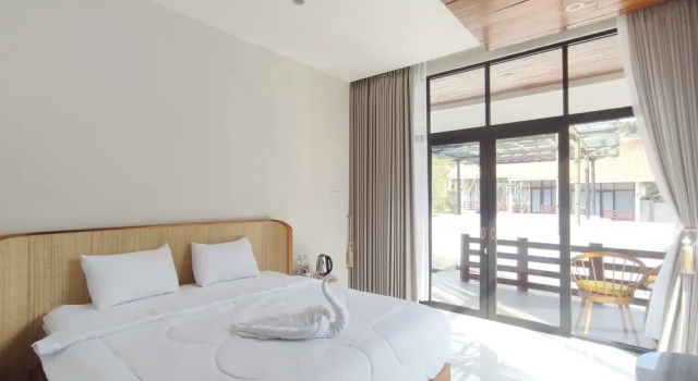 Люкс Oemah Tahu Banjarnegara Resto and Resort Mitra RedDoorz