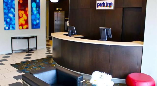 Park Inn & Suites by Radisson, Vancouver