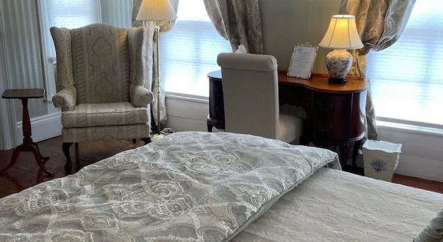 Номер Classic Cypress River Inn & Spa