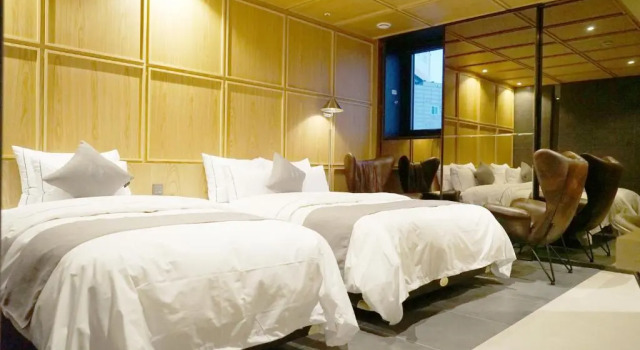 Номер Deluxe Astro Hotel