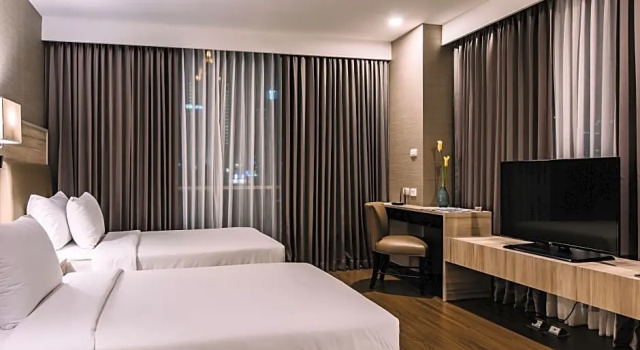 Номер Standard Adelphi Suites Bangkok