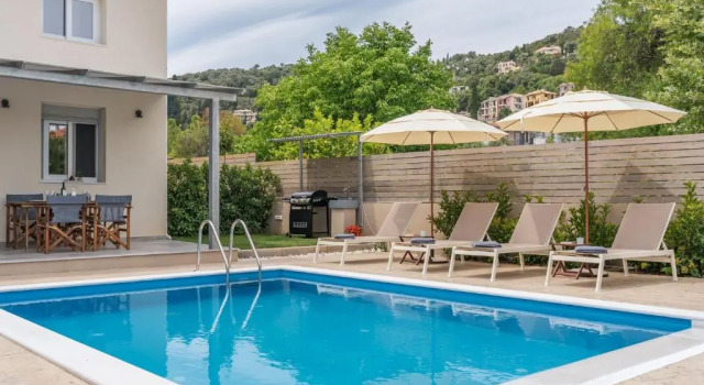 Вилла Grappolo Lefkada Villas - Athiri, 5 min from wonderful Ai Giannis beach & Lefkada town