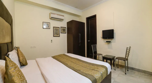 OYO 1768 Home Stay The Divine Home