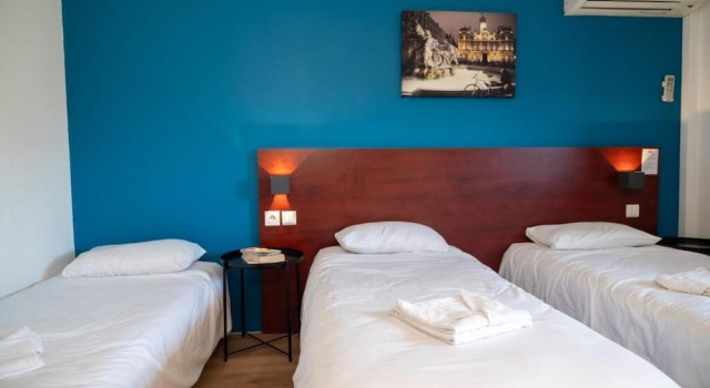 Трёхместный номер Standard Brit Hotel Essentiel Villefranche-sur-Saône - Ex Balladins