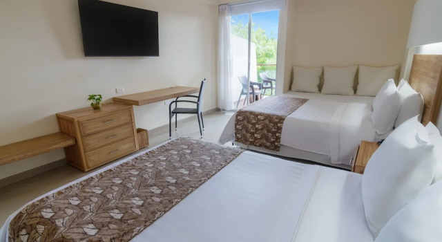 Двухместный номер Standard GHL Hotel Club el Puente