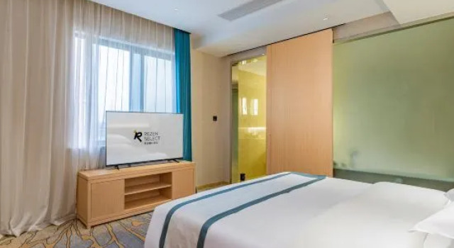 Люкс Executive с видом на сад Rezen Select Hotel Guanghan Sanxingdui
