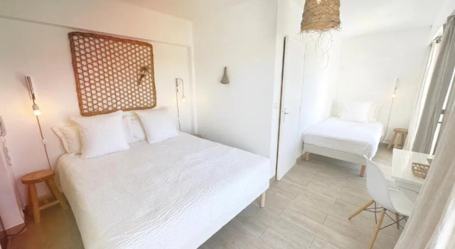 Трёхместный номер Standard Blanc Sable Hôtel