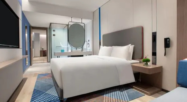 Двухместный люкс с 2 комнатами Holiday Inn Express Changfeng Park