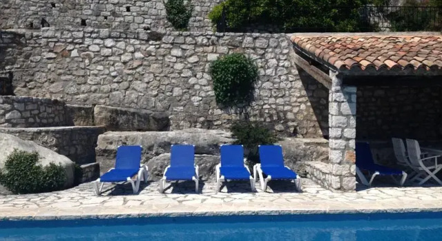 French Riviera - Stunning View, Забронировать Вилла Отели в центре Туррет-сюр-Лу, в центре
